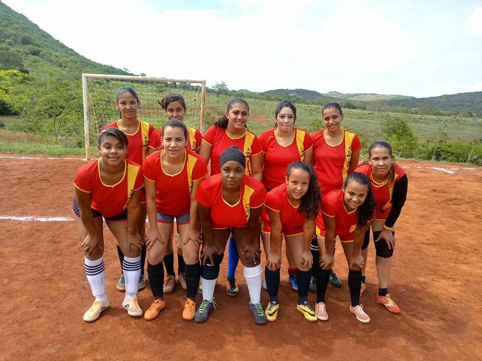 futebol fem 6